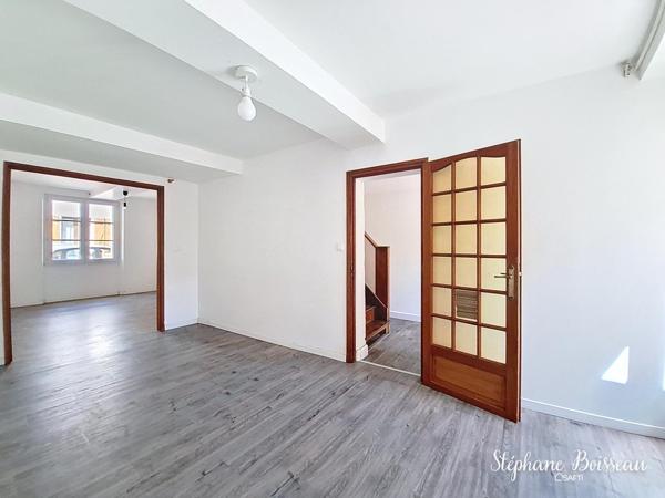 MAISON DE 5 PIECES 72200 LA FLECHE