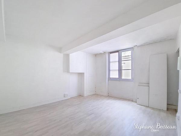 MAISON DE 5 PIECES 72200 LA FLECHE