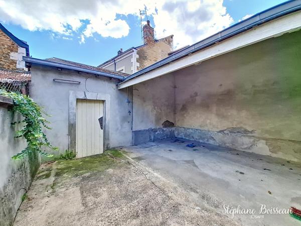 MAISON DE 5 PIECES 72200 LA FLECHE