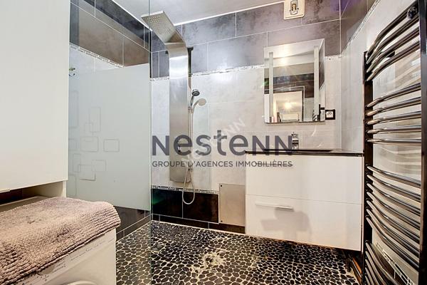 Appartement Vitrolles T4 de 85 m2 à proximité de toutes les commodités et au calme avec garage