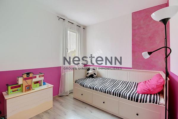 Appartement Vitrolles T4 de 85 m2 à proximité de toutes les commodités et au calme avec garage