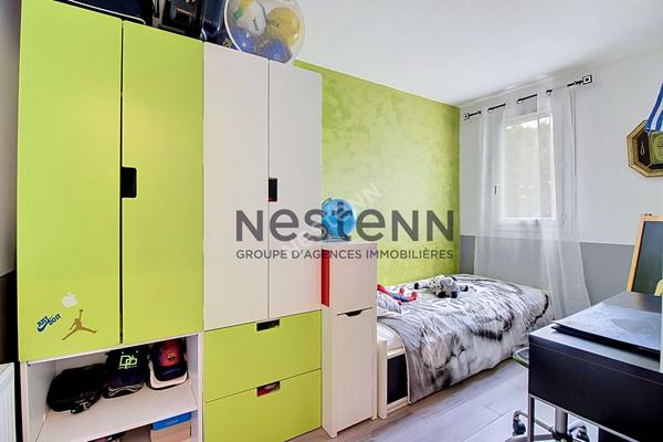 Appartement Vitrolles T4 de 85 m2 à proximité de toutes les commodités et au calme avec garage