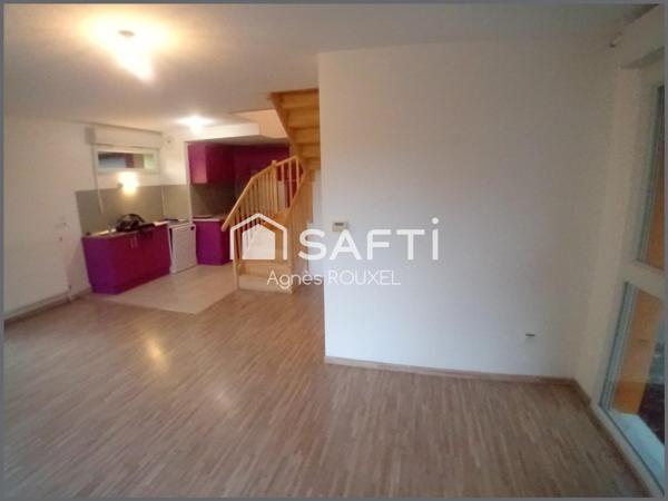 Orvault bourg - Parking - proche commodités et transports et écoles