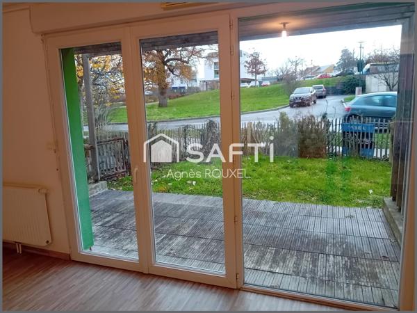 Orvault bourg - Parking - proche commodités et transports et écoles