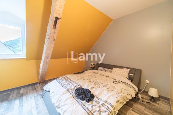 T4 rénové avec annexes