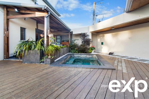 Maison récente 4 pièces avec studio indépendant et superbes prestations – Mont Vert Les Hauts, Saint-Pierre