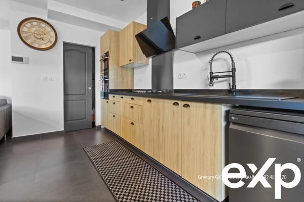 Maison récente 4 pièces avec studio indépendant et superbes prestations – Mont Vert Les Hauts, Saint-Pierre