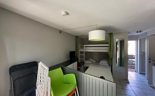 Appartement à vendre    2 pièces • 27,90 m2 Berrias-et-Casteljau