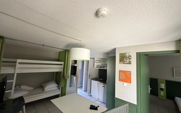 Appartement à vendre    2 pièces • 27,90 m2 Berrias-et-Casteljau