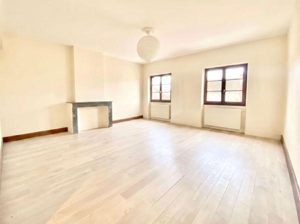 Appartement 3 pièces 86 m², avec cave et stationnement