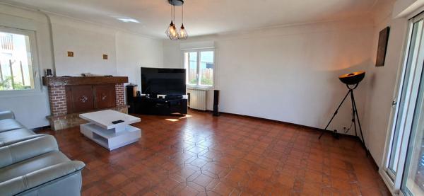 Dax (40100) A DAX, MAISON 4 CHAMBRES 115 M² GARAGE