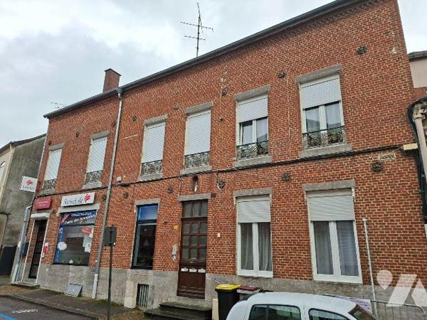 Immeuble de rapport situé à AVESNES SUR HELPE comprenant :
un bureau à usage professionnel de ...