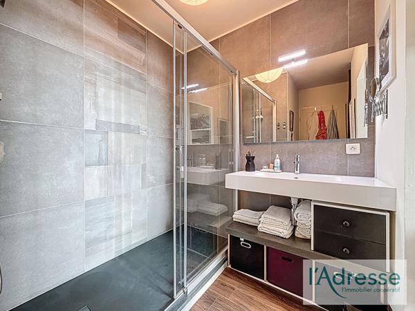 Appartement 2 pièces - 52 m² - Terrasse - AJACCIO