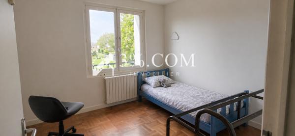 Maison 7 pièce(s) 6 chambre(s) 138 m²
