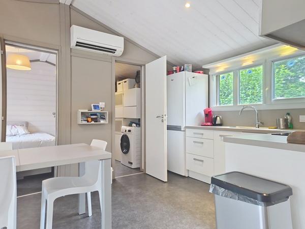 Coup de cœur assuré – Superbe chalet bois T4 récent et parfaitement entretenu à AZUR ! VISITE VIRTUELLE DISPONIBLE SUR DEMANDE