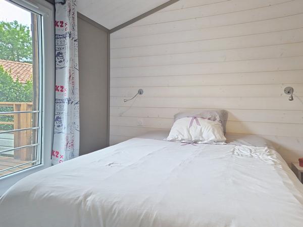 Coup de cœur assuré – Superbe chalet bois T4 récent et parfaitement entretenu à AZUR ! VISITE VIRTUELLE DISPONIBLE SUR DEMANDE