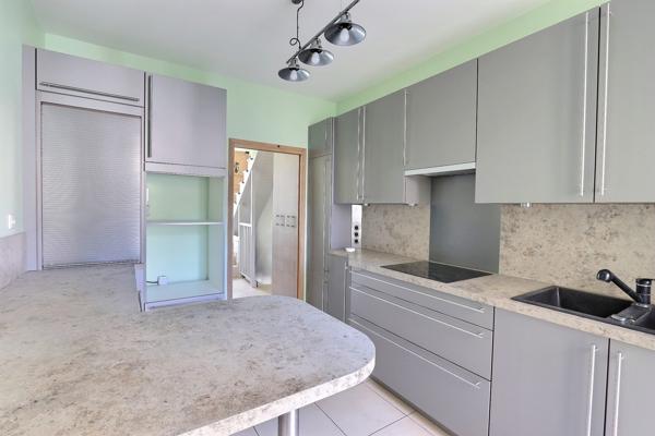 Jolie maison de bourg à Blanzat
