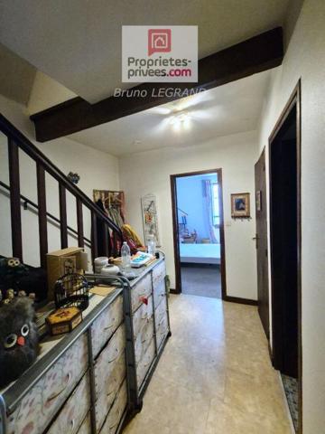 Maison de 3 pièces, dont 2 chambres, centre de Salies de Béarn