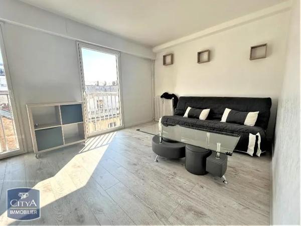 Appartement à louer 1 pièce 29.53m² Reims (51100)