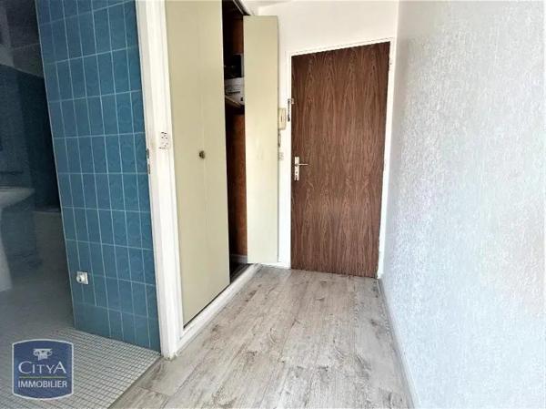 Appartement à louer 1 pièce 29.53m² Reims (51100)