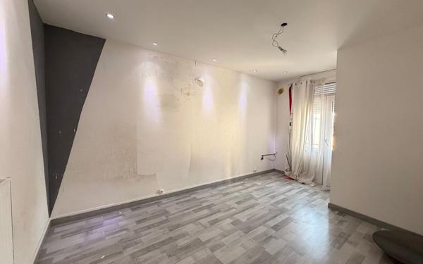 Appartement à vendre    9 pièces • 234,77 m2 Bischheim