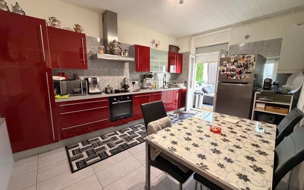 Appartement à vendre    9 pièces • 234,77 m2 Bischheim