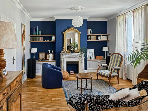 Dpt Allier (03), à vendre NERIS LES BAINS appartement T8 de 195 m² avec jardin privatif, idéalement situé