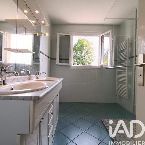 Maison à vendre 5 pièces 93 m² Saint-Priest-Taurion