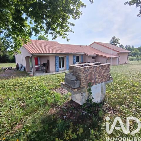 Maison à vendre 5 pièces 93 m² Saint-Priest-Taurion
