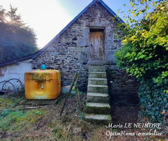 🏡 BELLE LONGÈRE EN PIERRE EN CAMPAGNE – BEAU POTENTIEL
