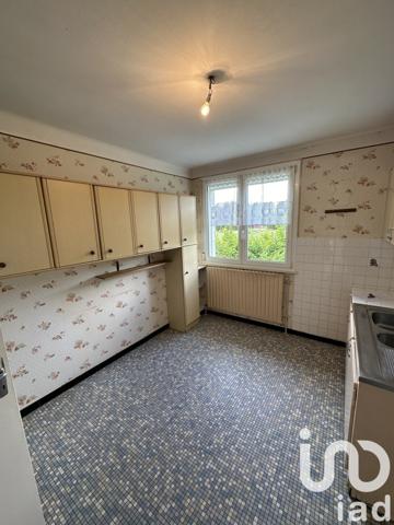 Maison traditionnelle 5 pièces de 92 m² à Darney (88260)