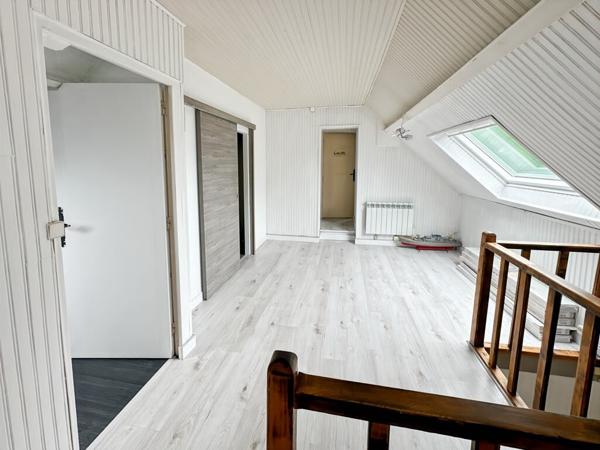 Maison proche D14 3 chambres dépendance 108 m²