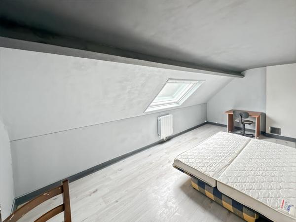 Maison proche D14 3 chambres dépendance 108 m²