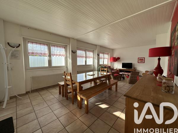Immeuble à vendre 317 m² Le Bonhomme
