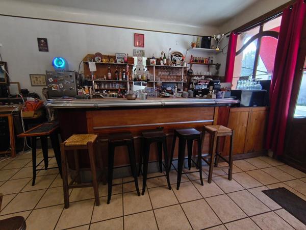 Gîte, restaurant et logement de fonction au cœur d’un village touristique