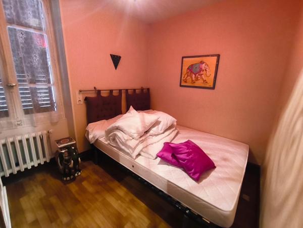 Gîte, restaurant et logement de fonction au cœur d’un village touristique