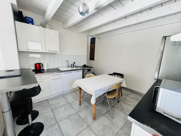 Appartement duplex avec cour