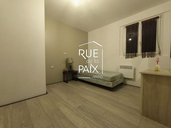 79130 SECONDIGNY Maison à Secondigny - 255.84 m2