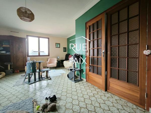 79130 SECONDIGNY Maison à Secondigny - 255.84 m2