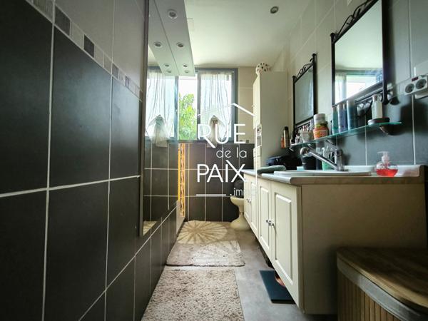 79130 SECONDIGNY Maison à Secondigny - 255.84 m2