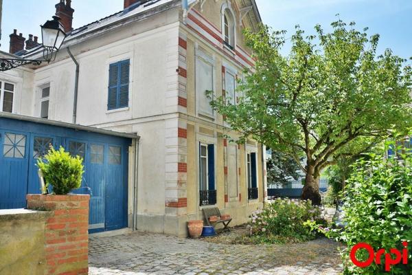 Maison à vendre  11 pièces •  Trilbardou