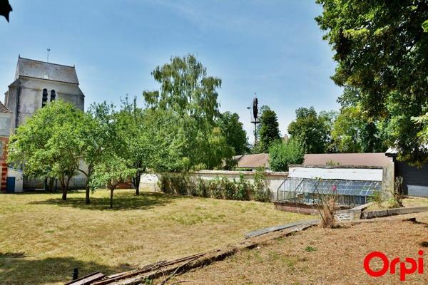 Maison à vendre  11 pièces •  Trilbardou