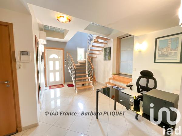 Maison à vendre 7 pièces 191 m² Thoiry