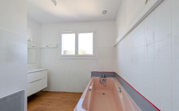 Maison à vendre    5 pièces •  Aurillac