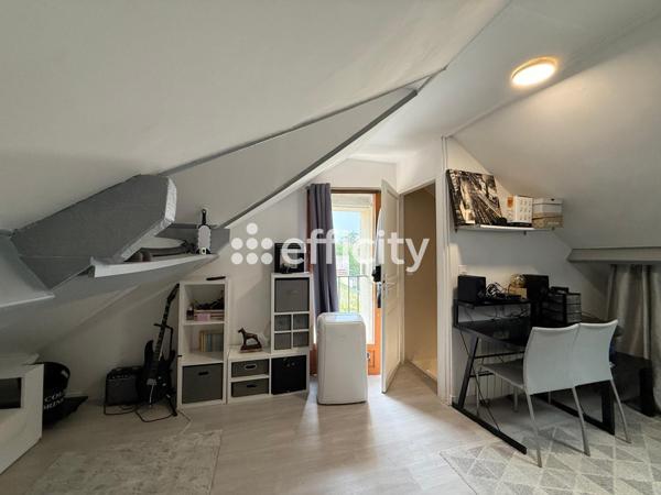 Maison 5 pièces - 106 m²