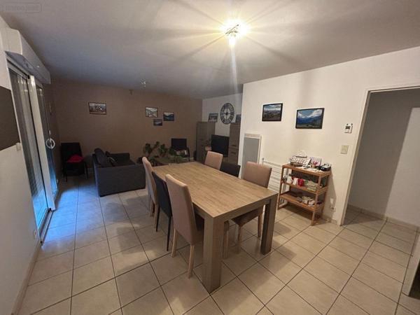 Maison individuelle à vendre à Chalonnes-sur-Loire dans le Maine-et-Loire (49290), ref : 12516/1276   
Gendarmerie