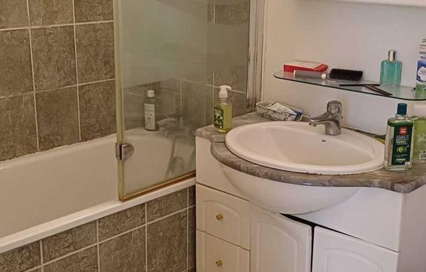 Paris : grand appartement