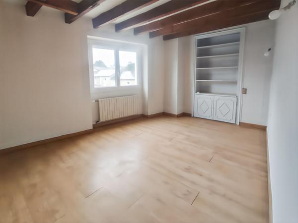 Maison Le Mesnil En Vallée 4 pièce(s)