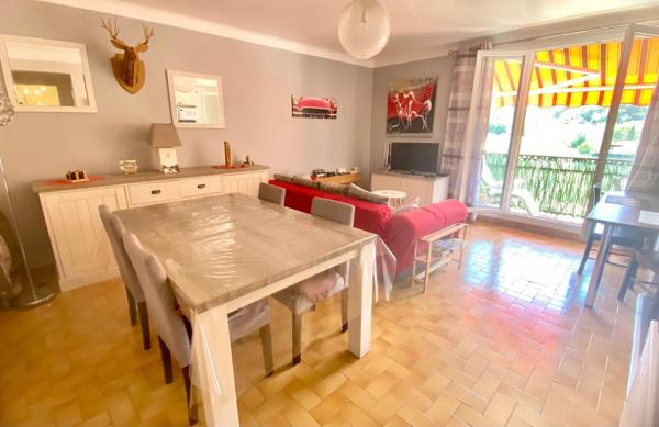 Appartement de Type F2 meublés avec balcon