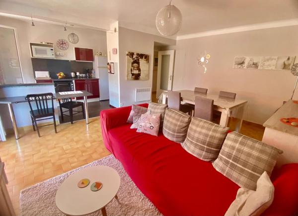 Appartement de Type F2 meublés avec balcon